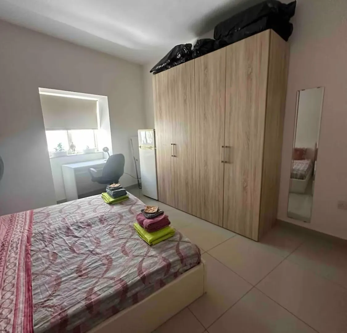 Europa Flats Apartment Tal-Hriereb Homestay